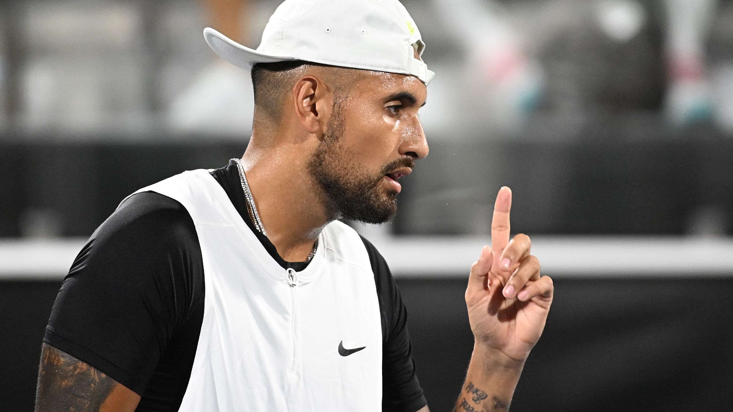 Kyrgios 'has a chance to do it all' with Australian Open win