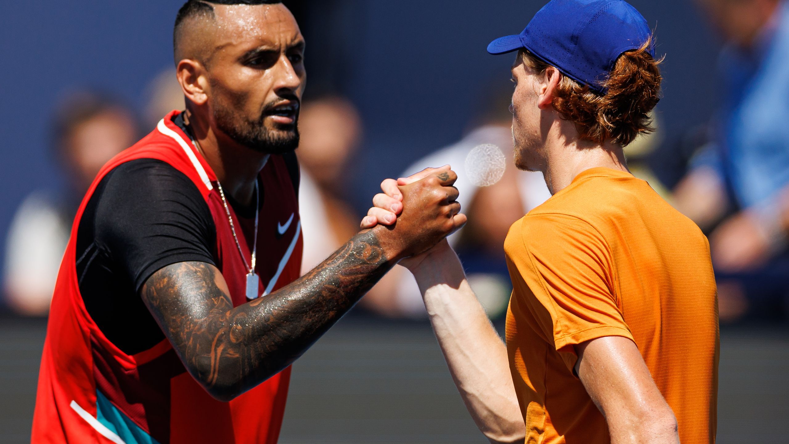 La reacción de Kyrgios al nuevo positivo y la comparación con Sinner : "Nuestro  deporte está en el barro" - Eurosport