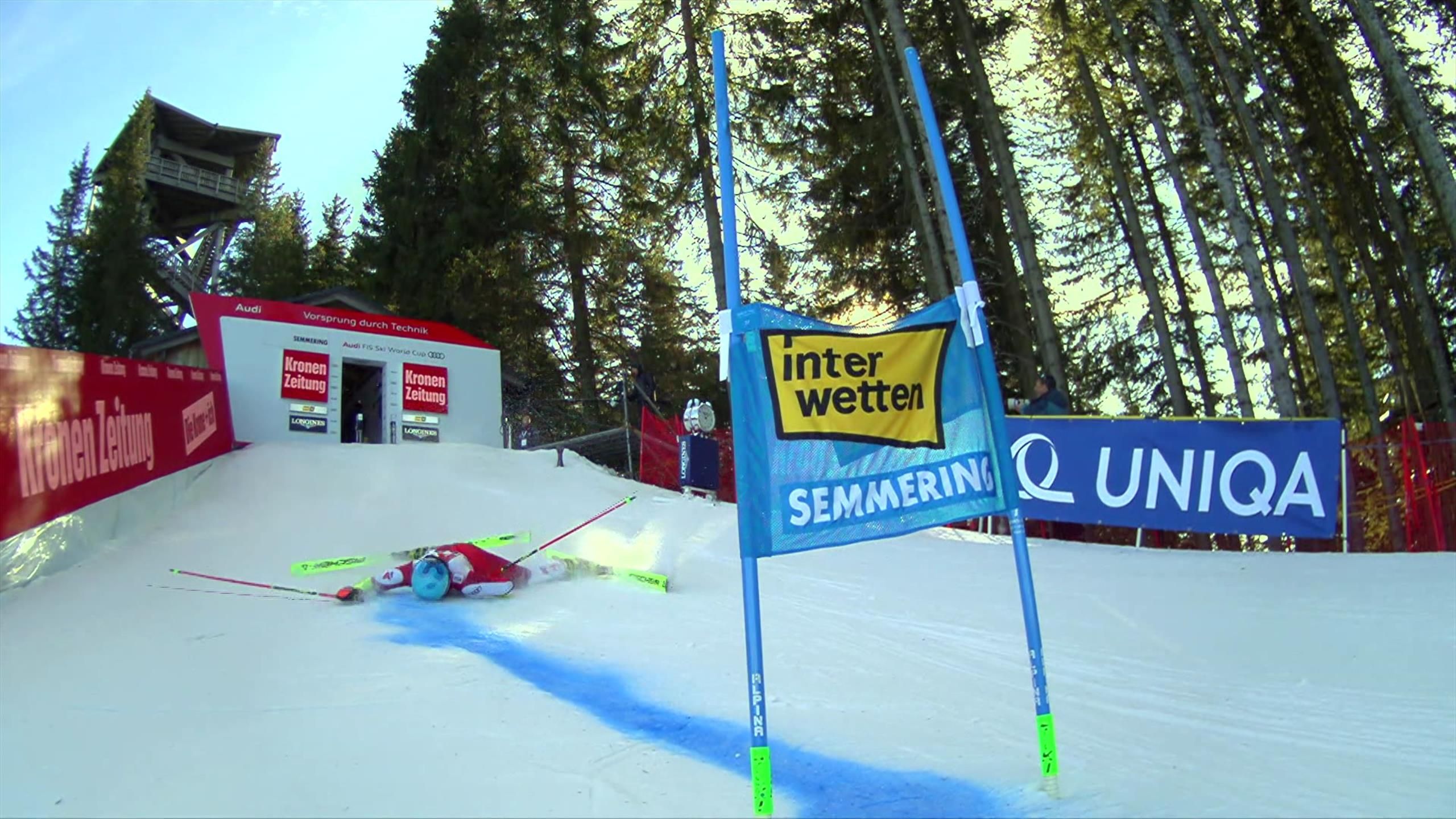 Watch as Katharina Huber fall at start of giant slalom run in Semmering Alpine Skiing World Cup