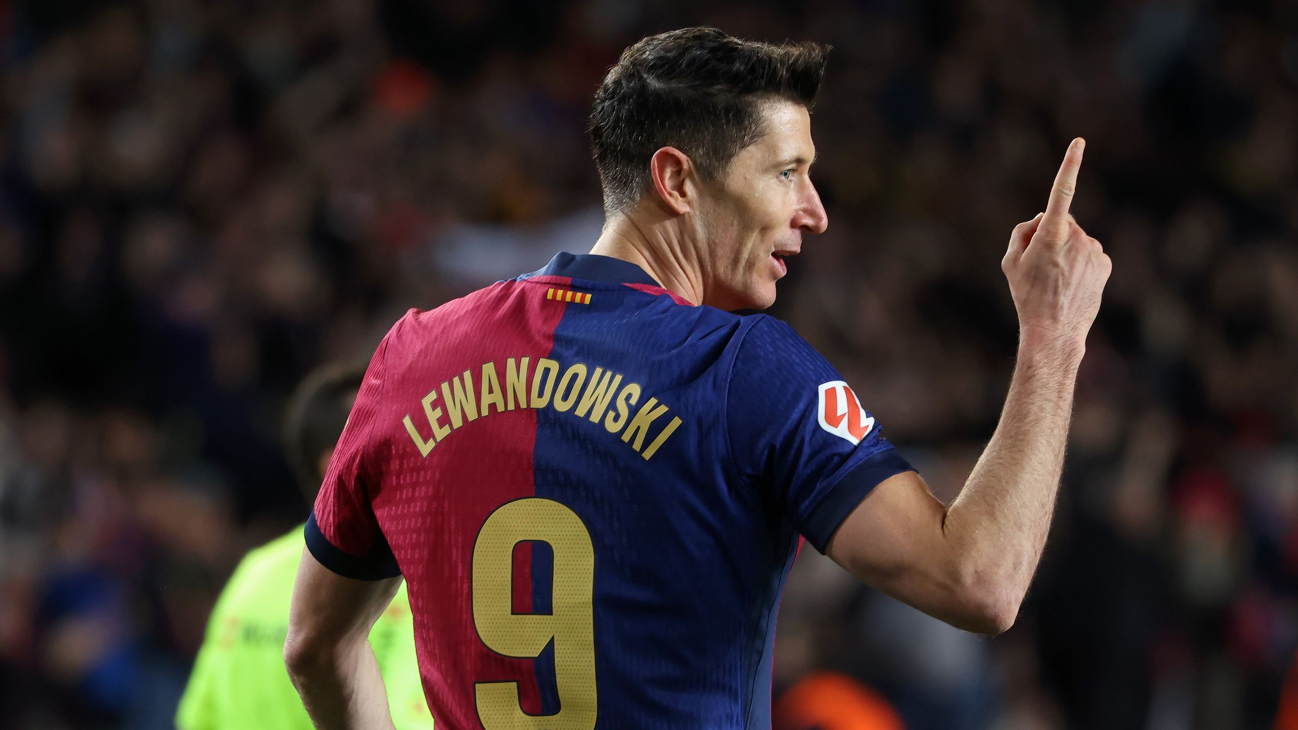Robert Lewandowski lubi grać przeciwko Benfice Lizobna. To jej strzelił