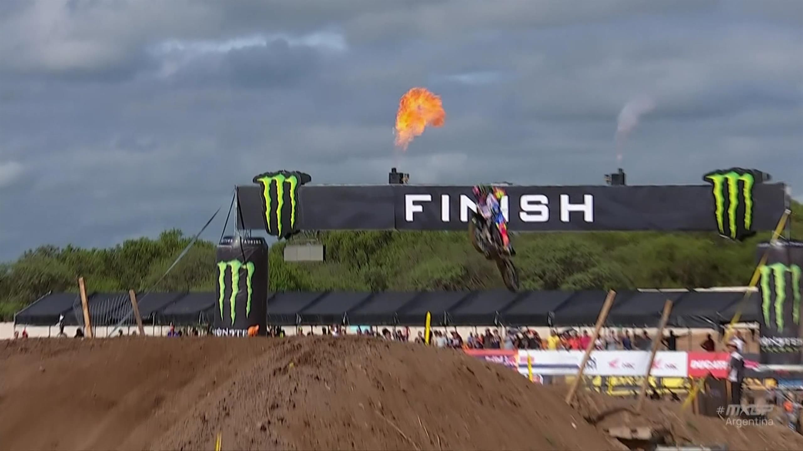 Maxime Renaux slaat toe tijdens MXGP Argentinië - boekt mooie Grand ...