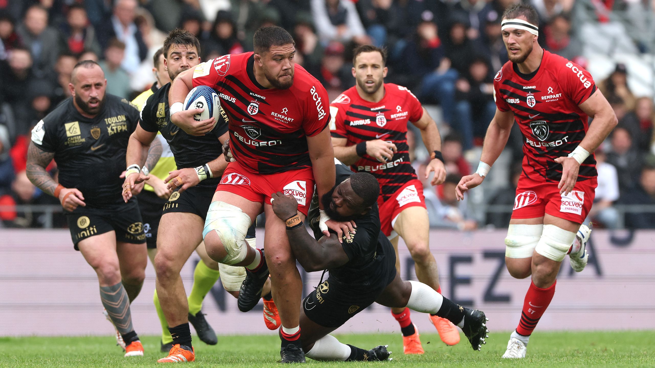Top 14 - Emmanuel Meafou prolonge son aventure avec le Stade Toulousain ...