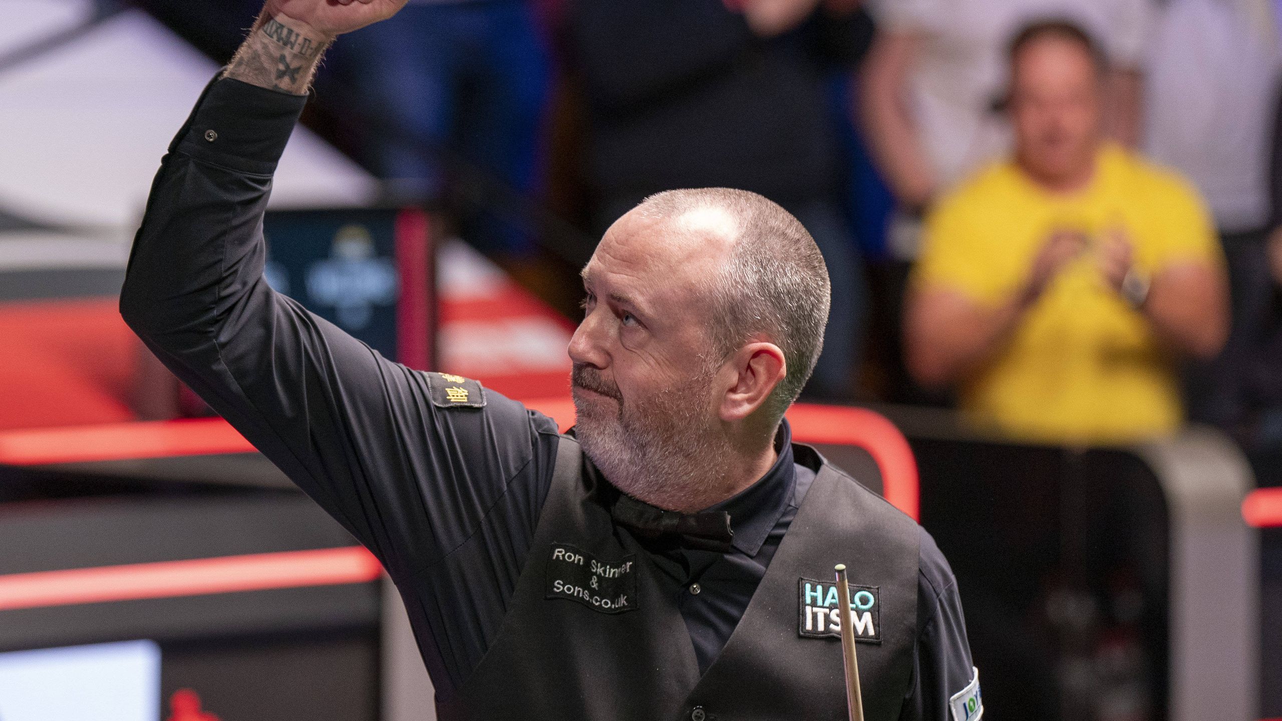 Snooker-WM 2025: Mark Williams löst Halbfinal-Ticket nach dramatischem ...
