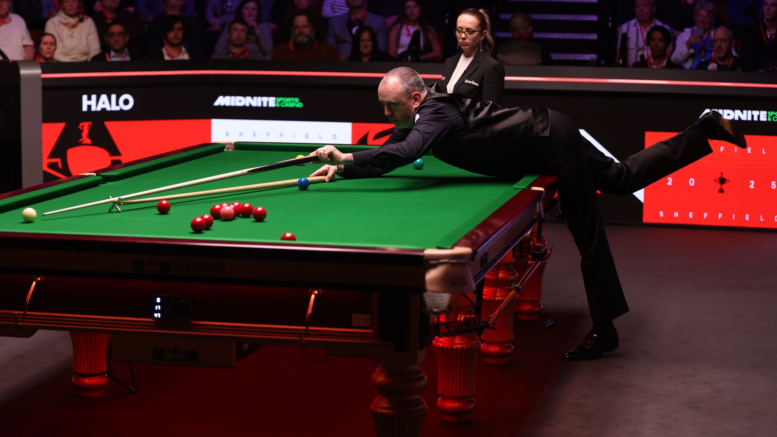 Mark Williams wint onwijs belangrijk laatste frame - komt iets dichter ...