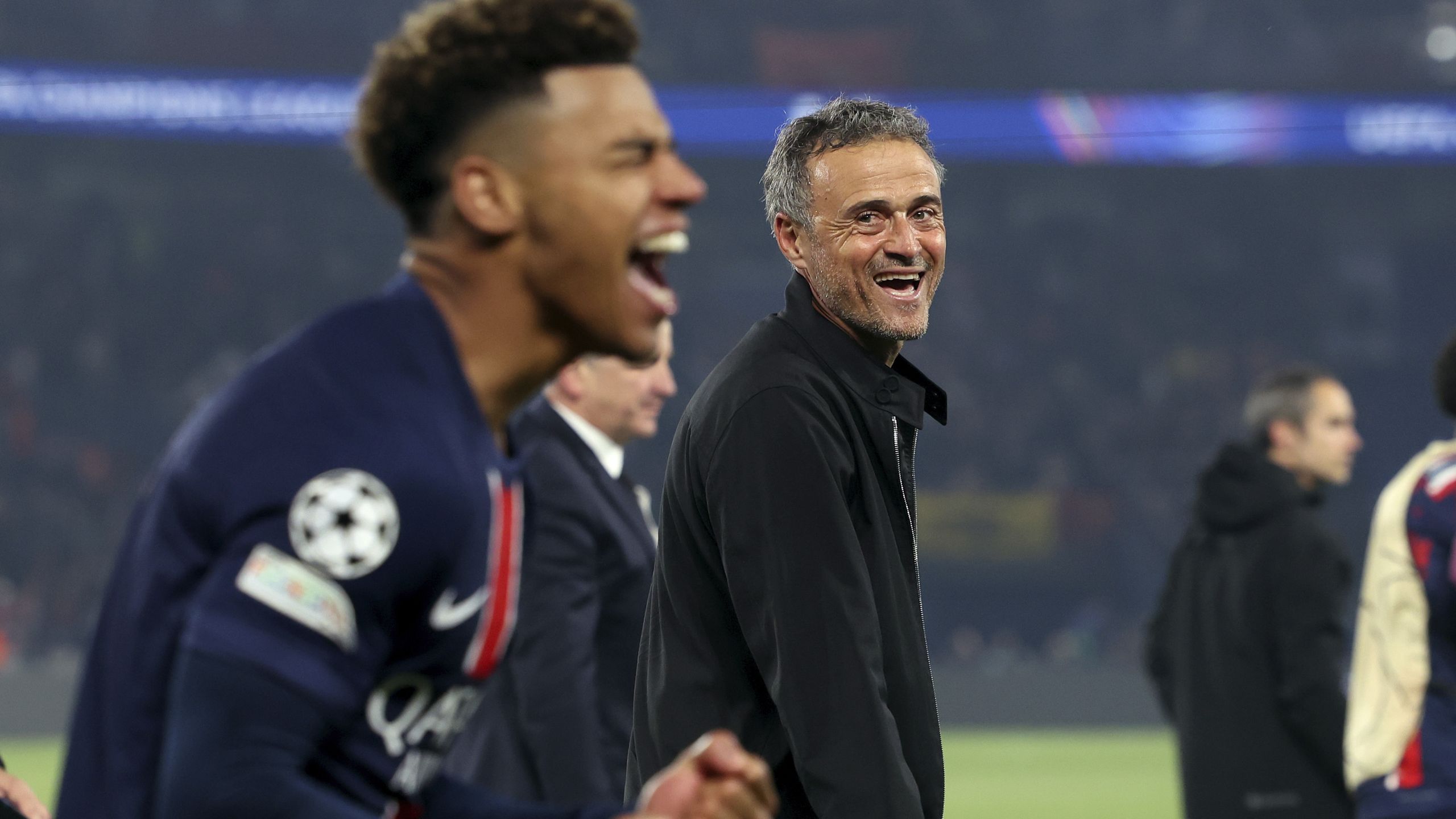 Lot De 6 Fanions PSG - Finales Coupe De La Ligue 1995 à 2015 - Made In France