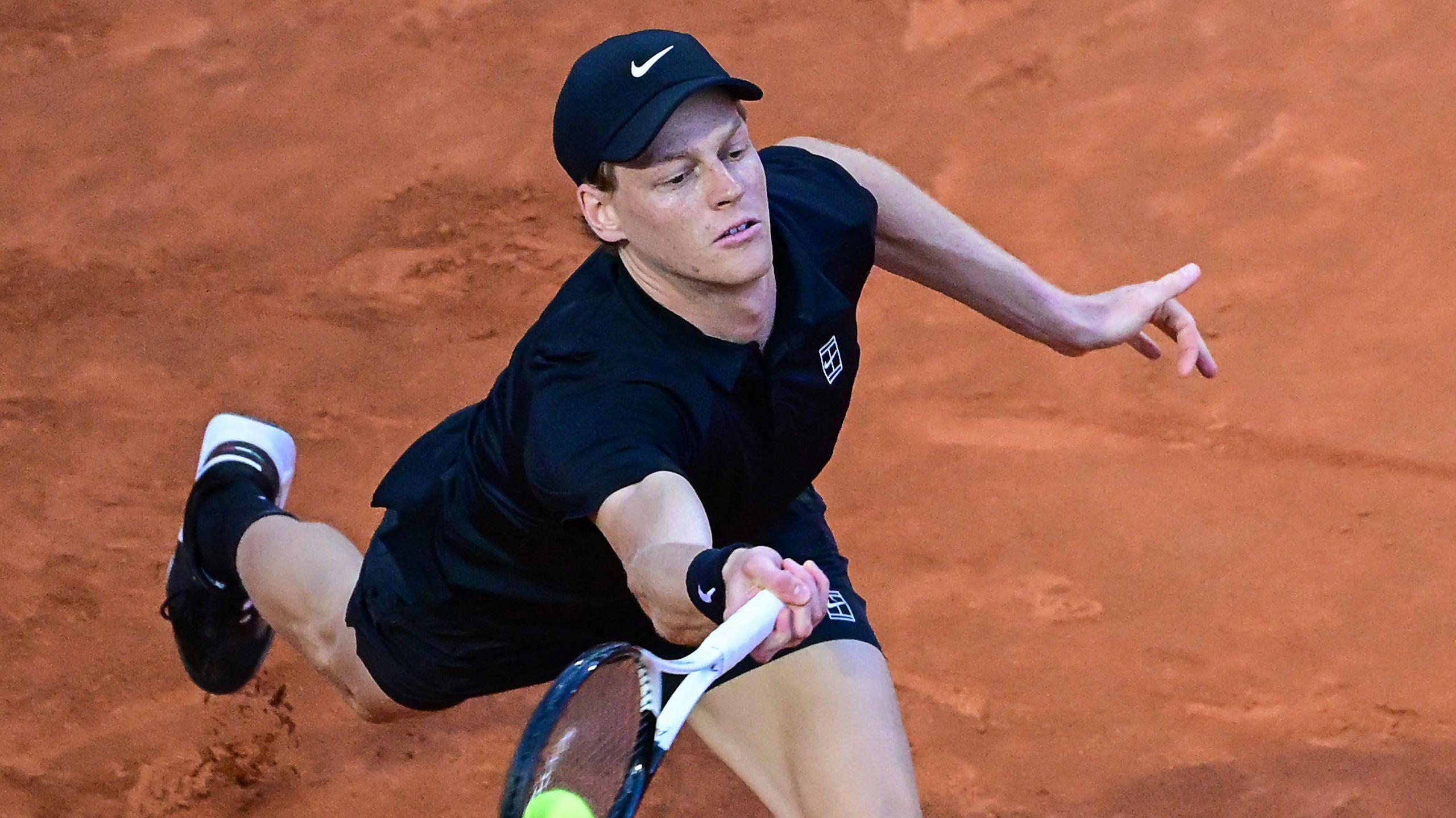 ATP Masters Rom: Jannik Sinner feiert beim Heimspiel ungefährdeten ...