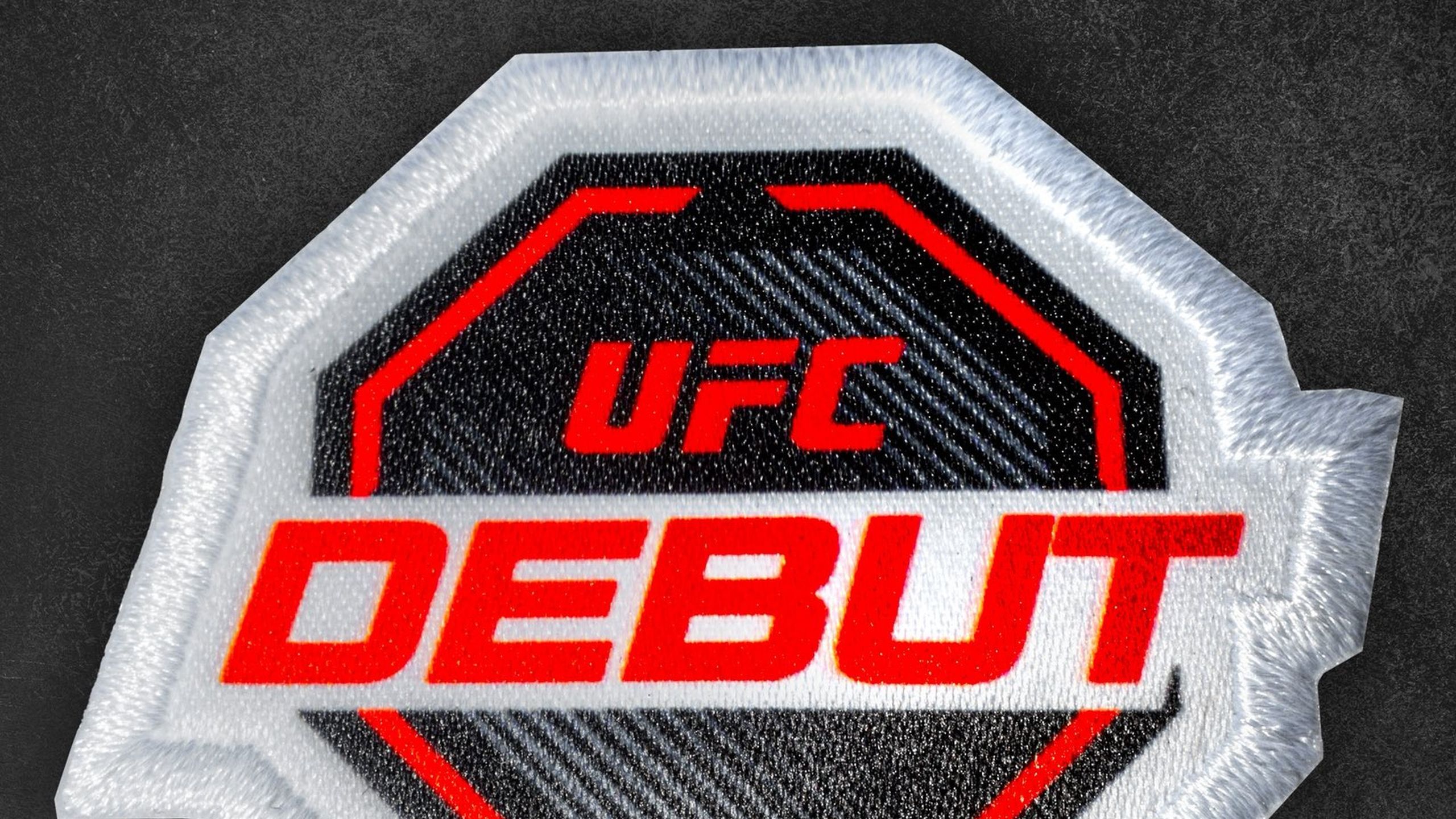 UFC Vegas 107 | El novedoso y coleccionable distintivo para los ...