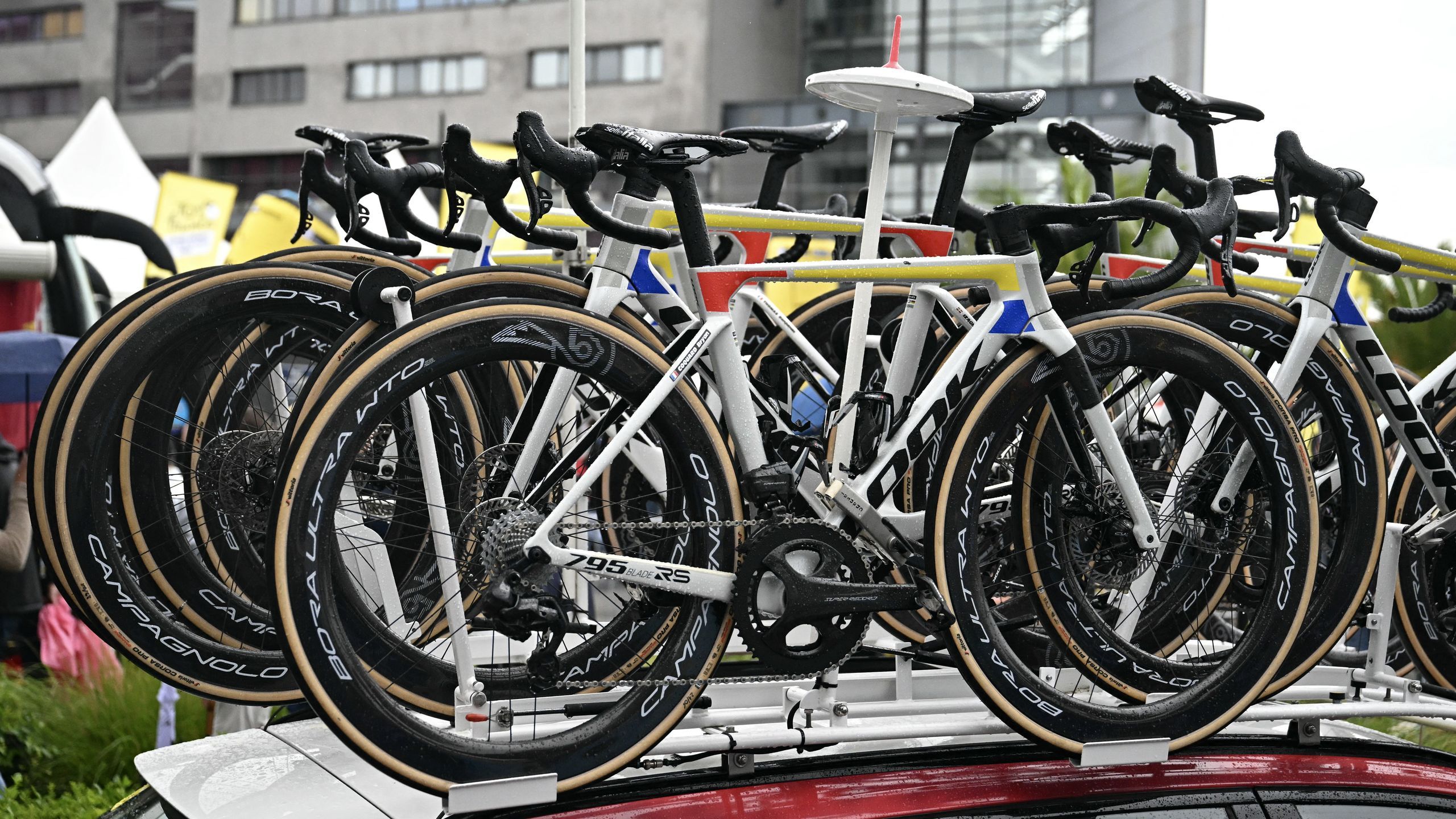 porte clés Tour de France COFIDIS + porte jeton