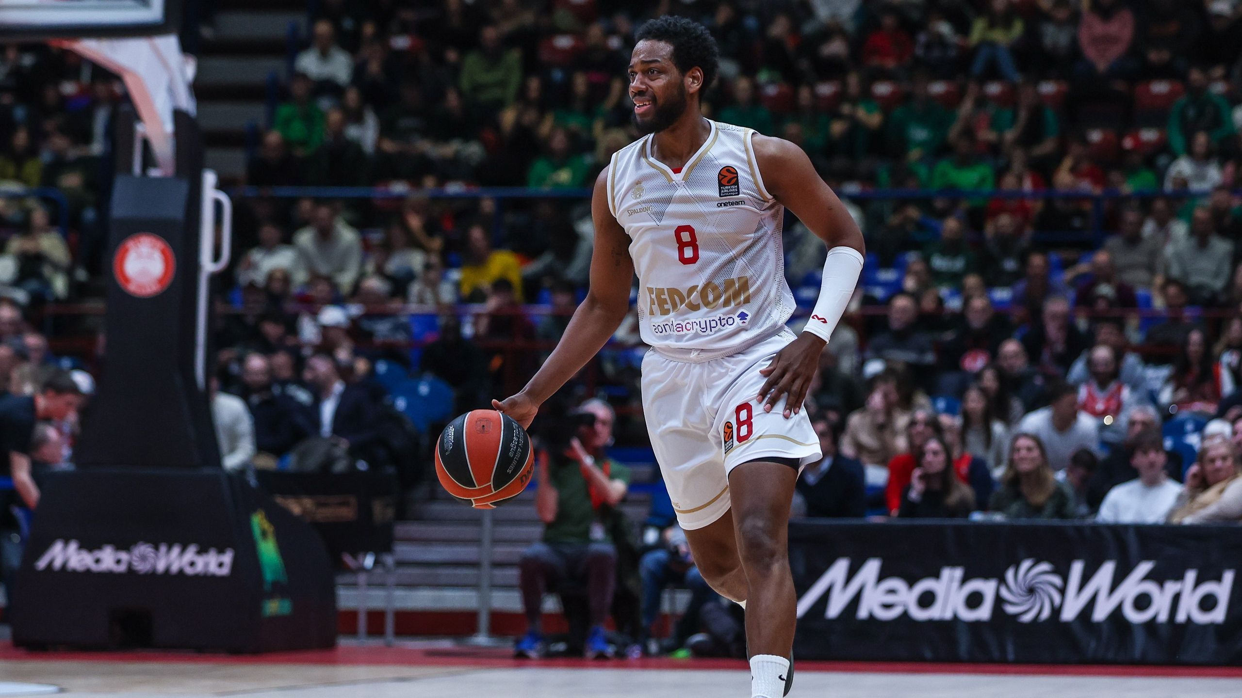 Amerykańscy koszykarze Jordan Loyd i Jerrick Harding otrzymali polskie ...