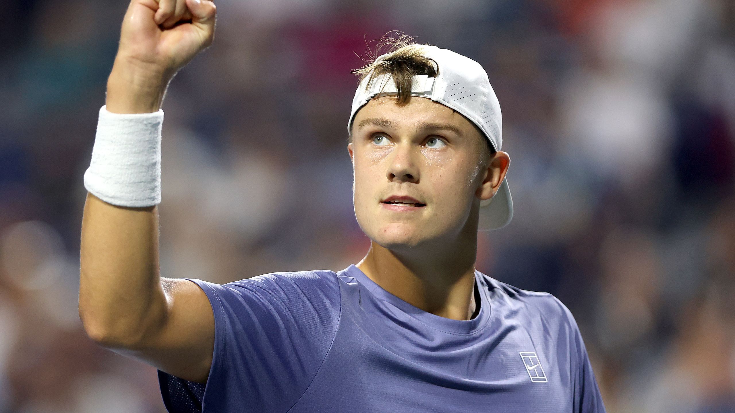 Rune vince bene, Auger-Aliassime sfrutta ul ritiro di Rinderknech ...