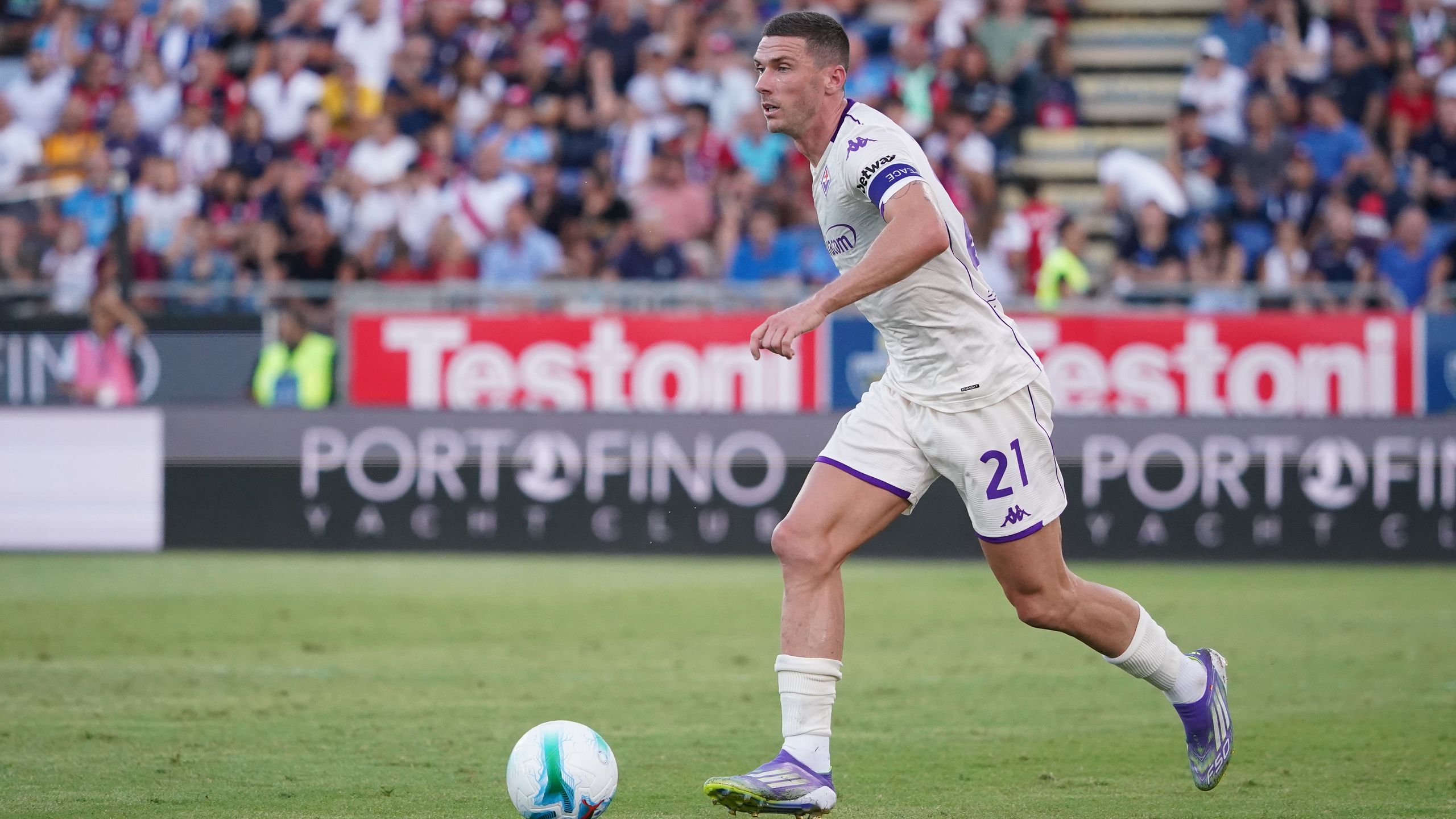 Nationalspieler Robin Gosens und AC Florenz gegen Cagliari Calcio ...