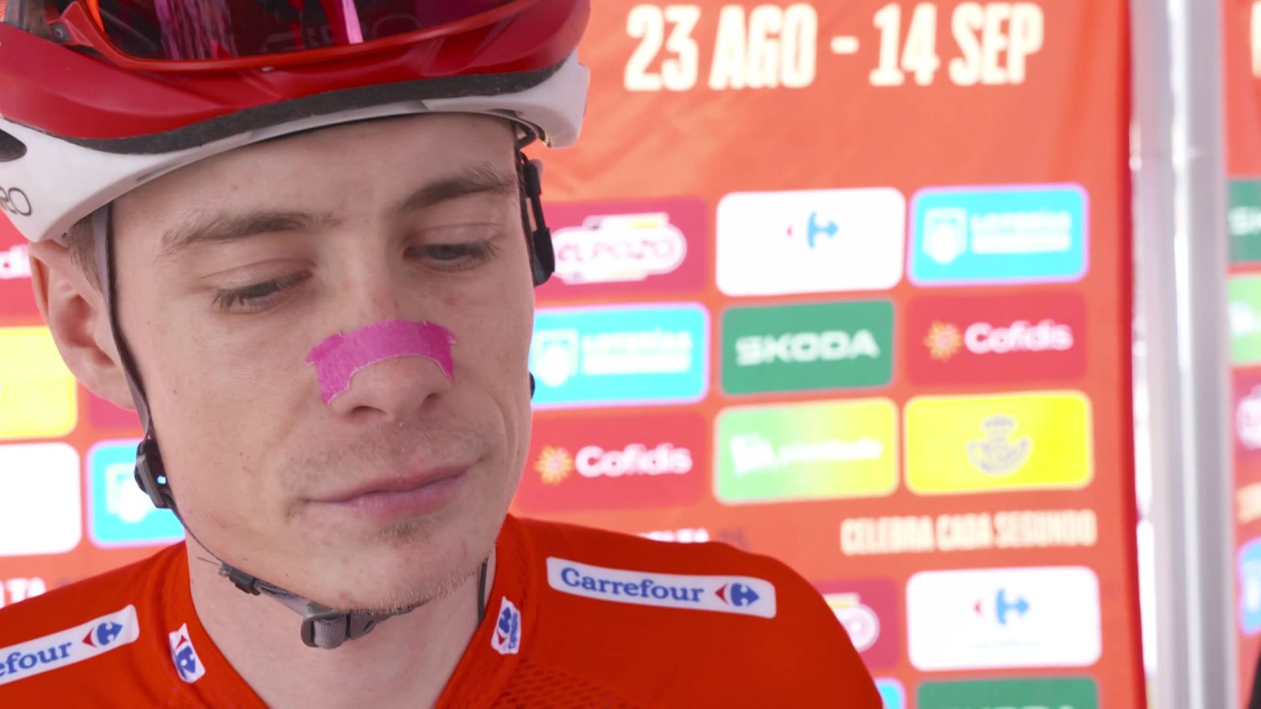 Vingegaard knapt weer op, Campenaerts ziek naar huis - Rode trui ziet ...