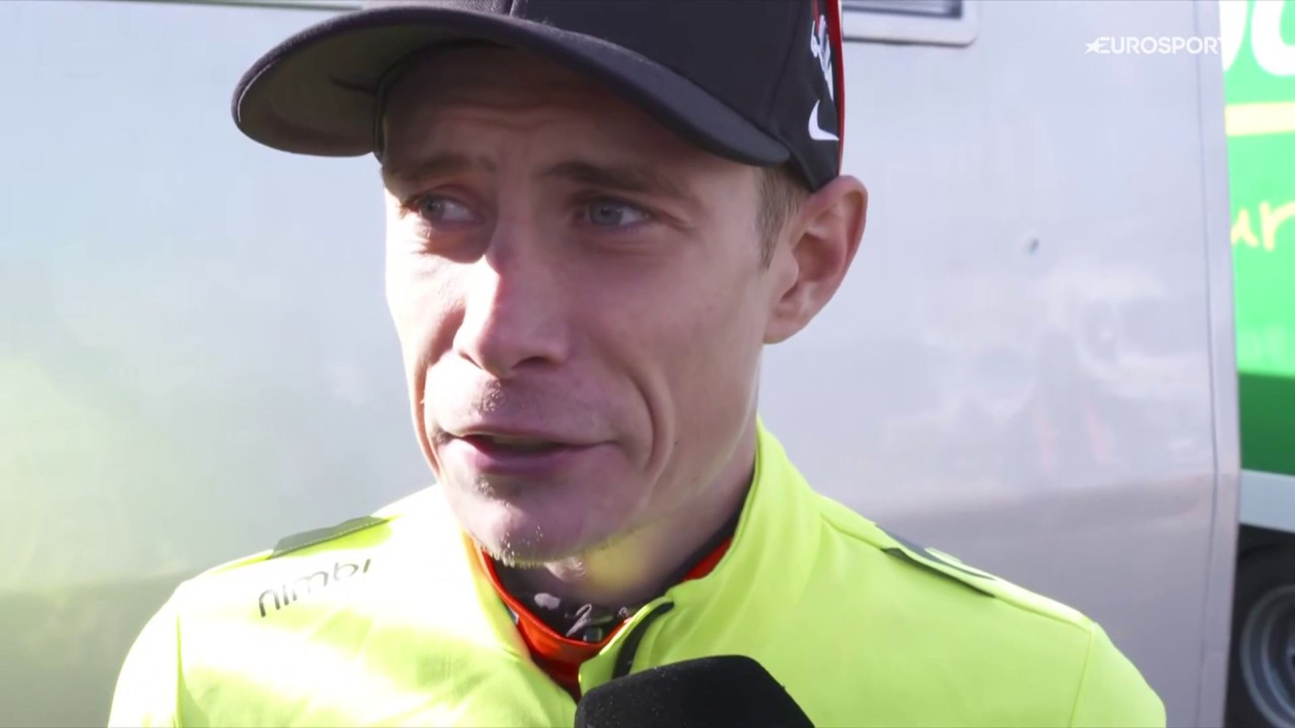 Jonas Vingegaard spreekt van goede dag na loodzware Vuelta-rit - 