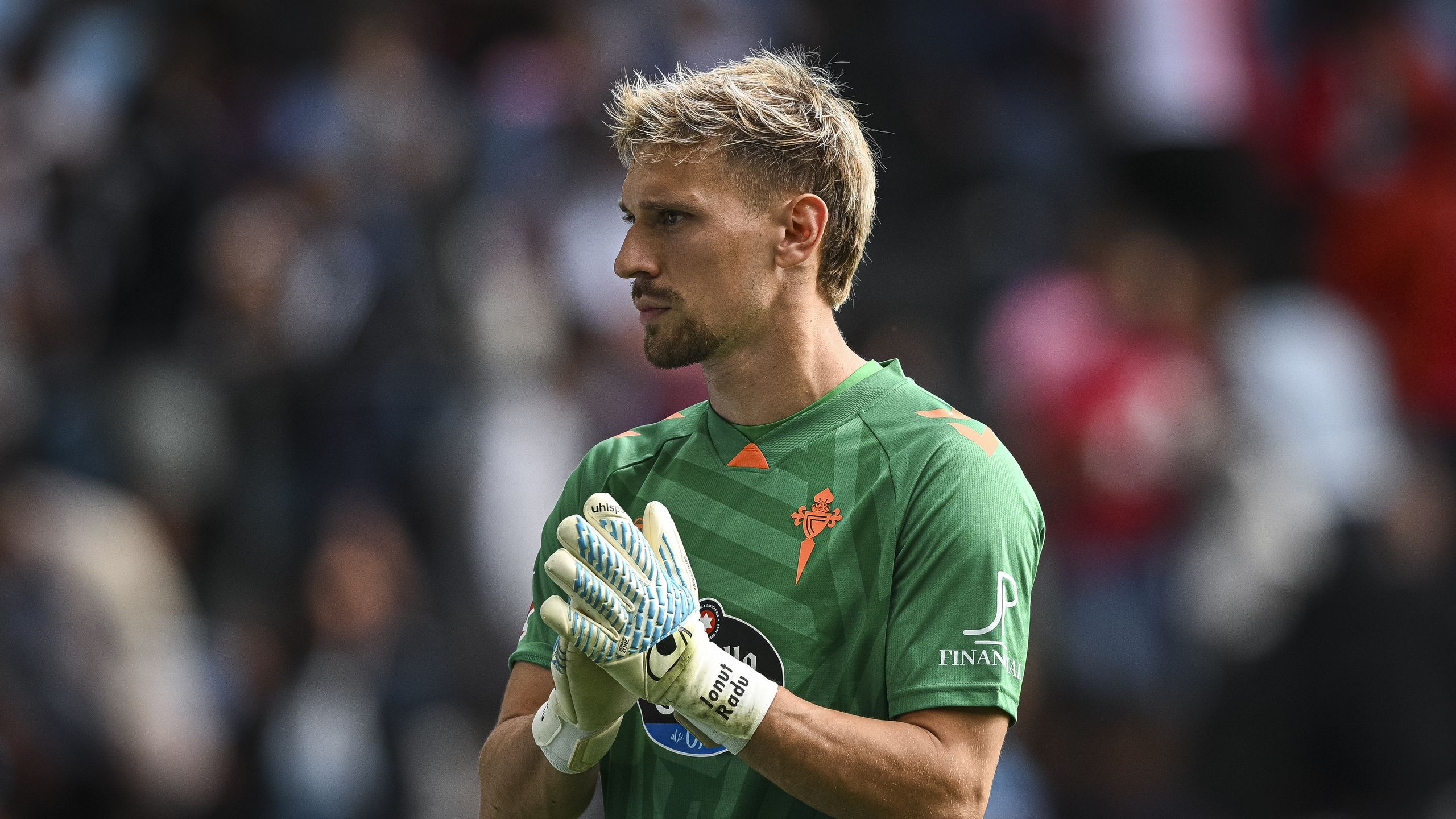 Ionuț Radu a apărat un penalty la Celta Vigo! Românul, unul dintre cei ...