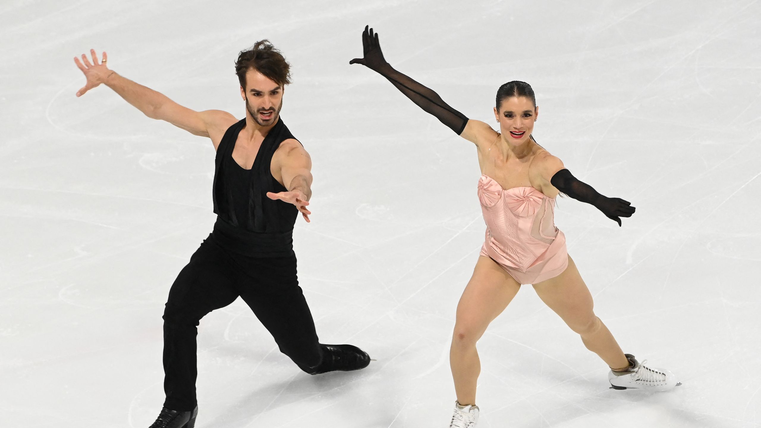 Grand Prix de France de patinage : Guillaume Cizeron et Laurence ...