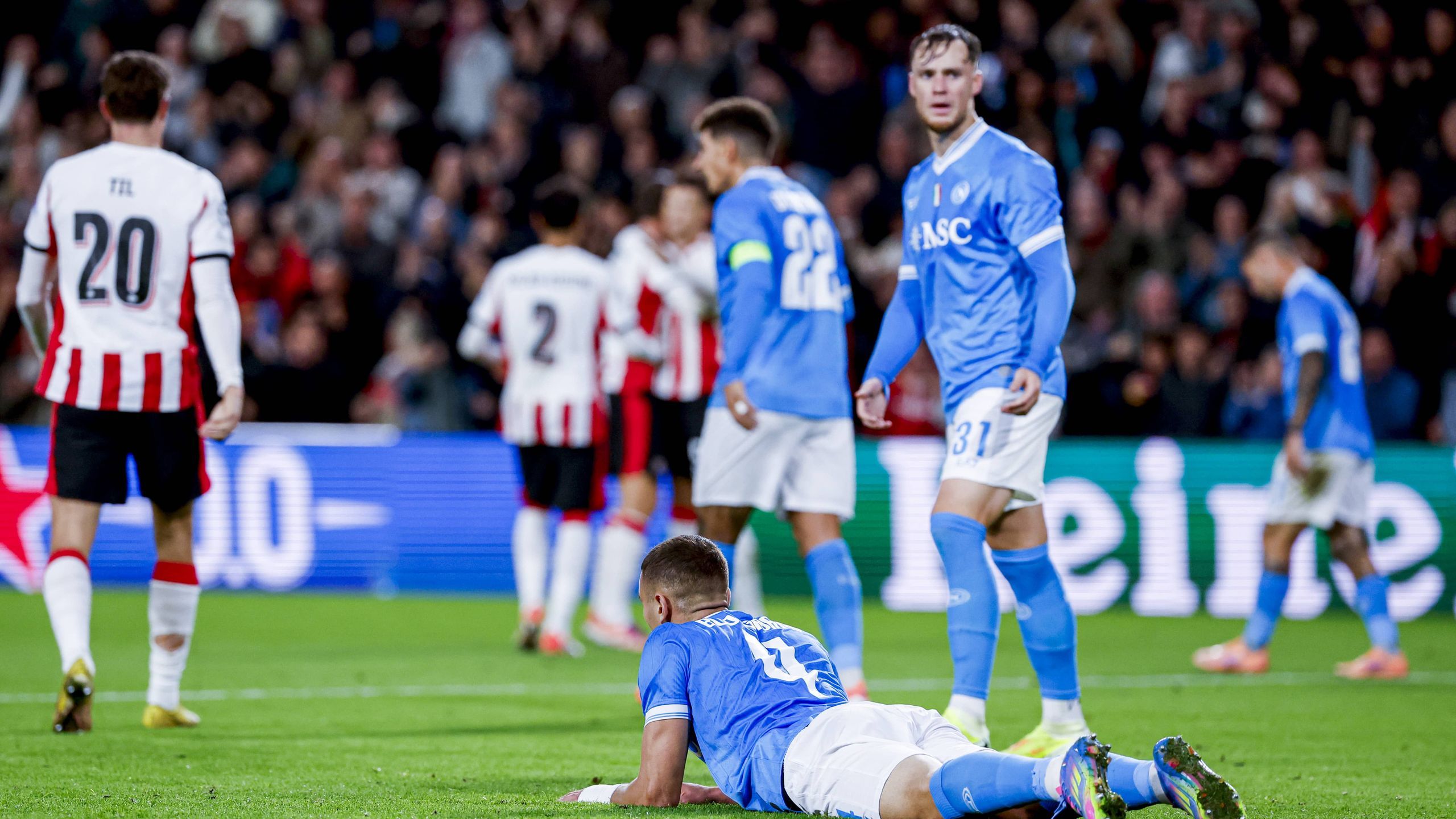 Le pagelle di PSV-Napoli 6-2: disastro difensivo e non solo, il Napoli ...