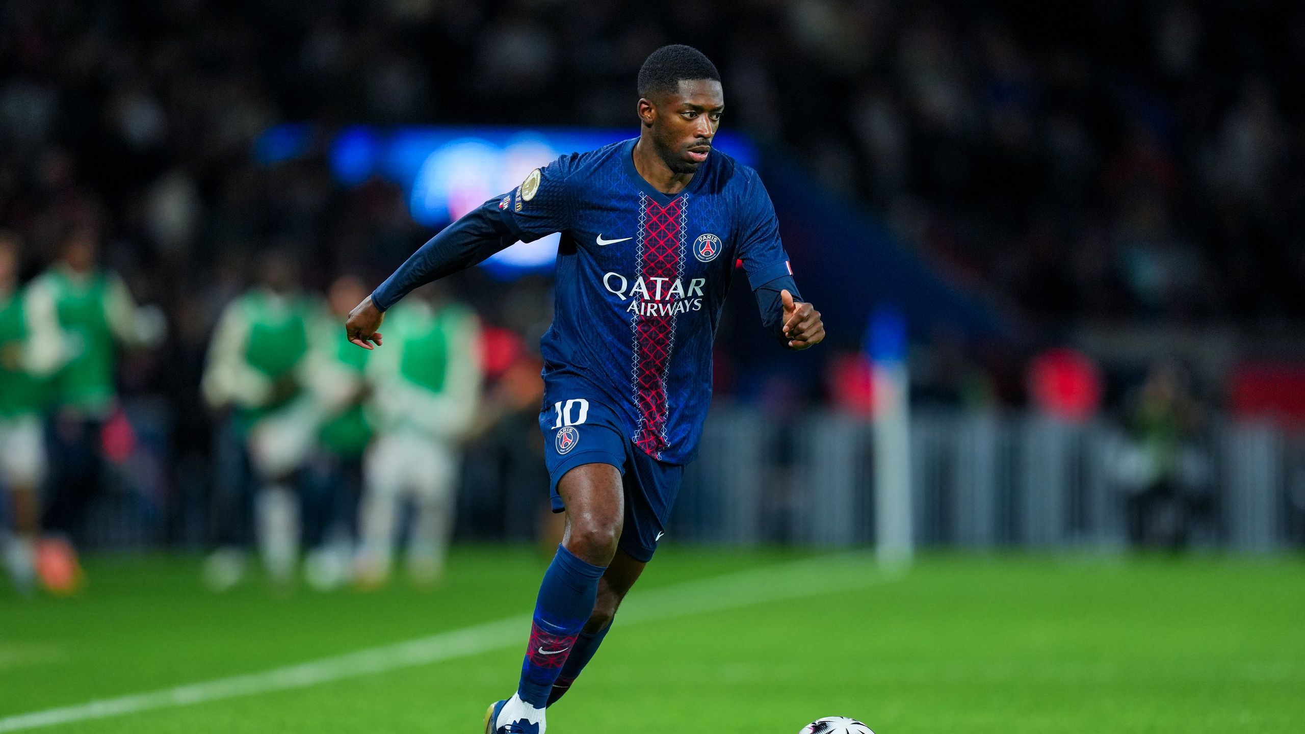 Ligue 1 I Ousmane Dembélé présent à l'entraînement du PSG - Eurosport