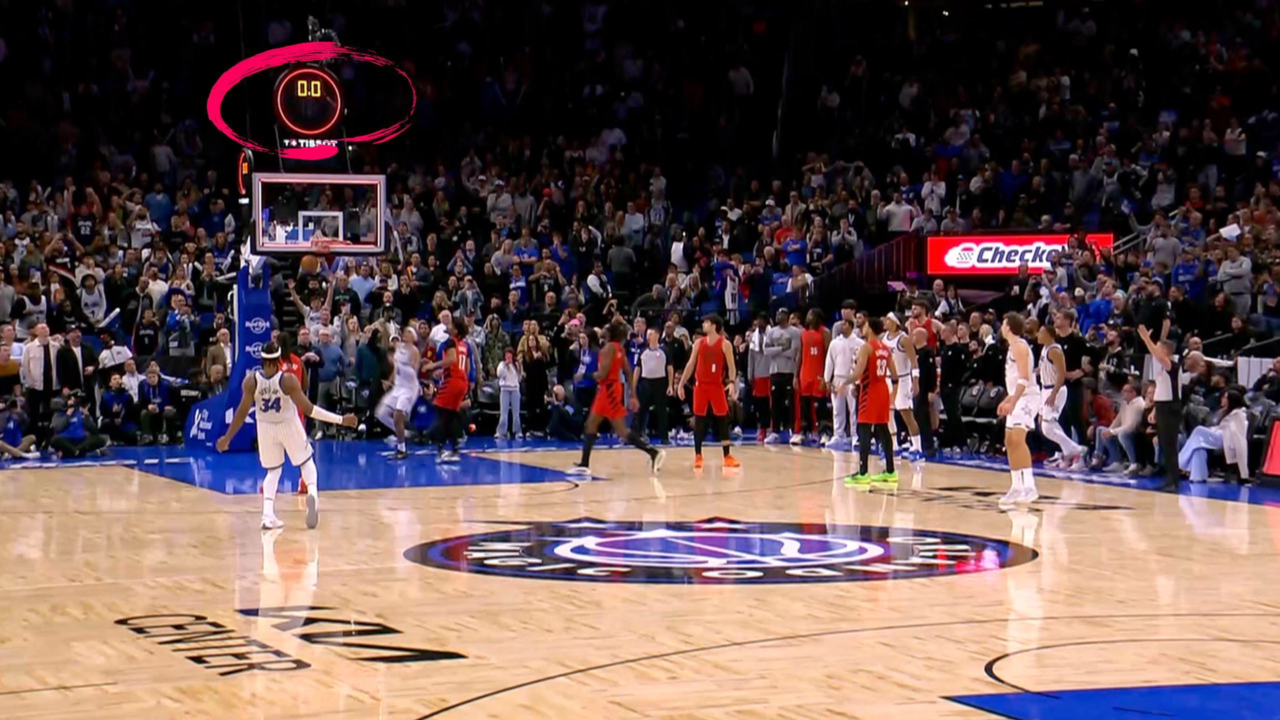Nattens ti største højdepunkter i NBA: Tre buzzer beaters og vanvittige ...