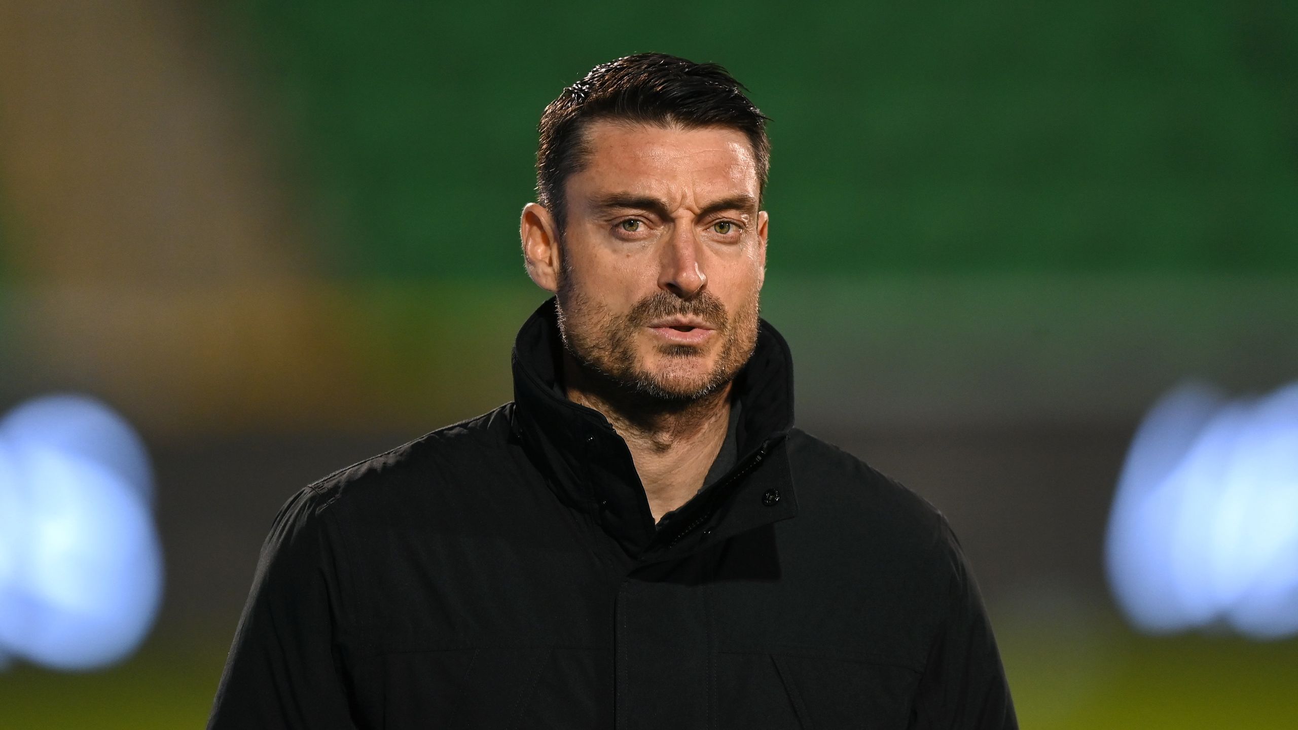 Albert Riera mischt Eintracht Frankfurt auf: Adler-Coach mit Ansage vor ...