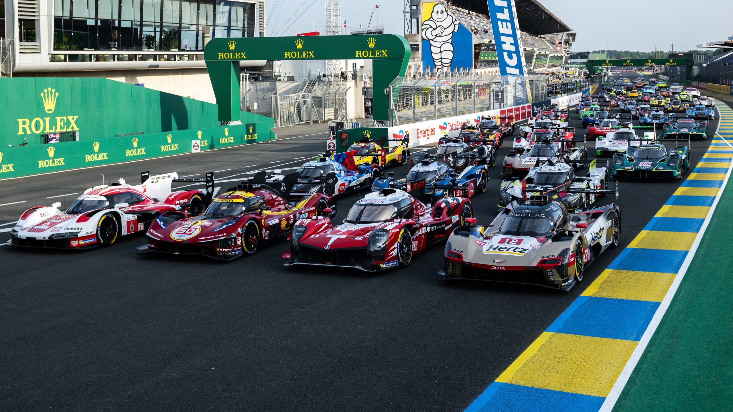 La startlist ufficiale: 62 auto al via tra Hypercar, LMP2 e LMGT3 ...