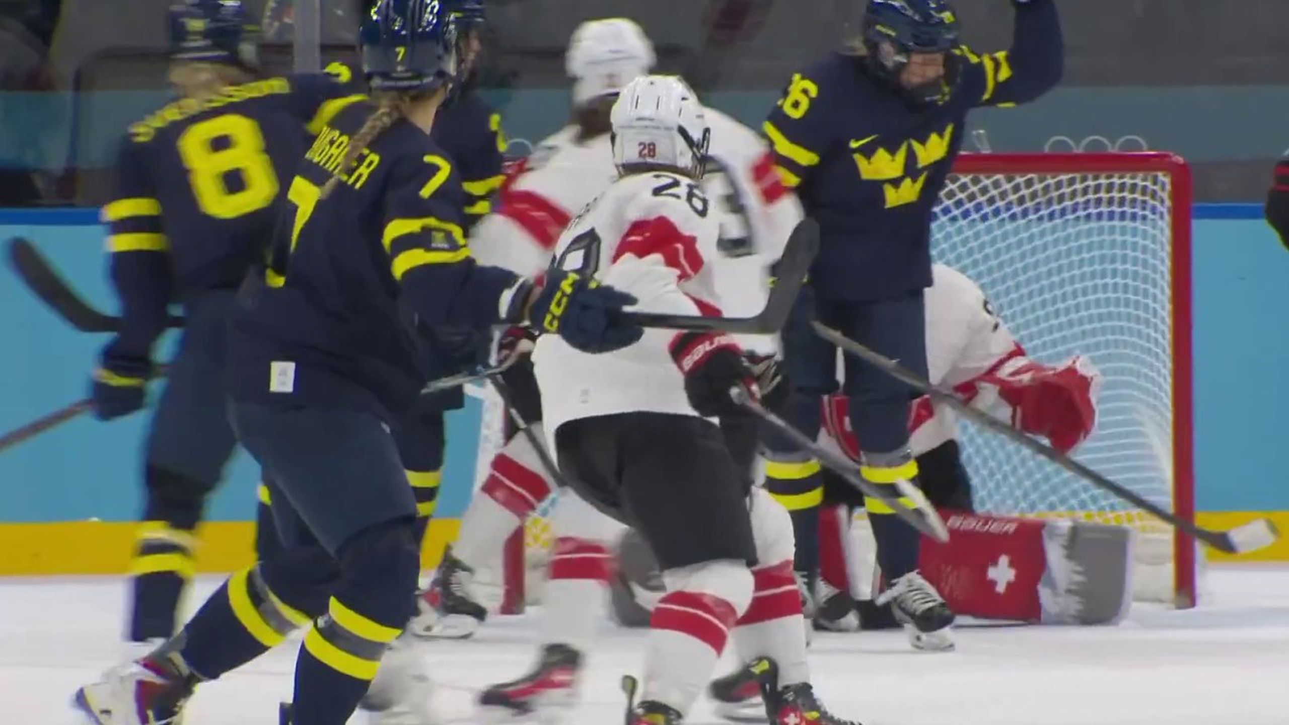 Olympia 2026 - Eishockey - schwedische Nationalmannschaft geht im Spiel ...