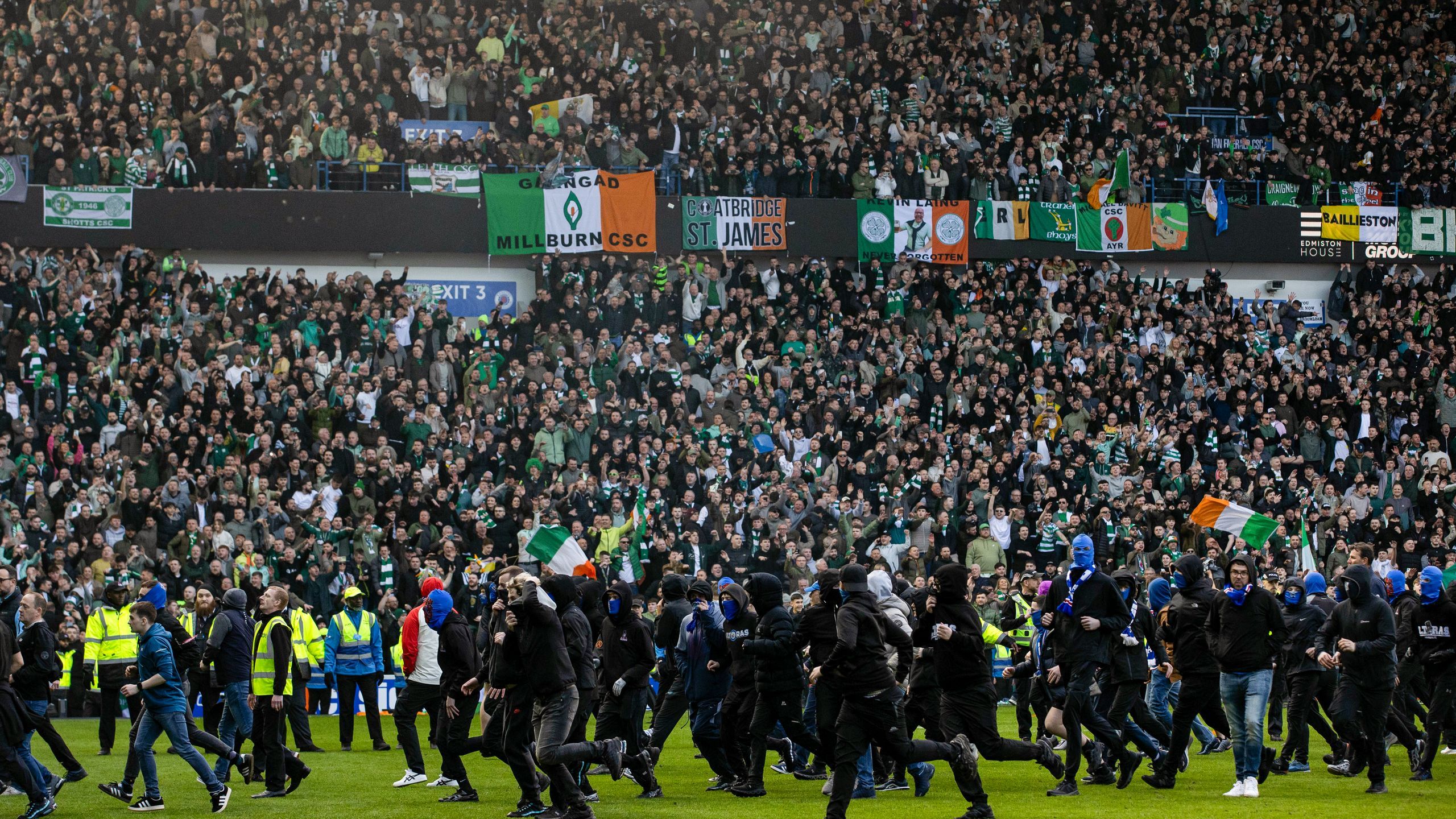 VÍDEO | Escenas brutales en el Celtic-Rangers: Invasión de campo e ...