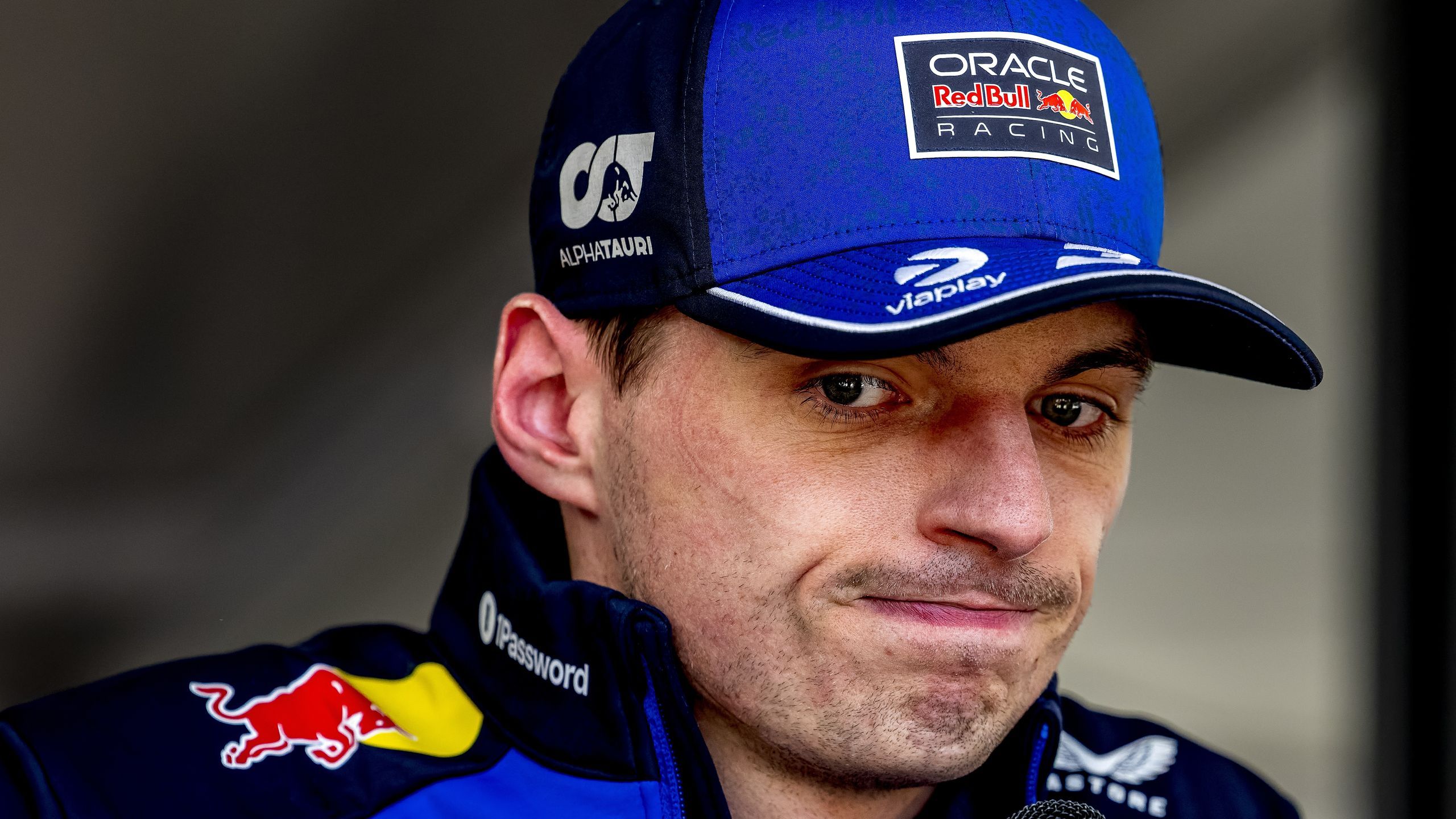 Max Verstappen, nicio zi fără să se plângă! 