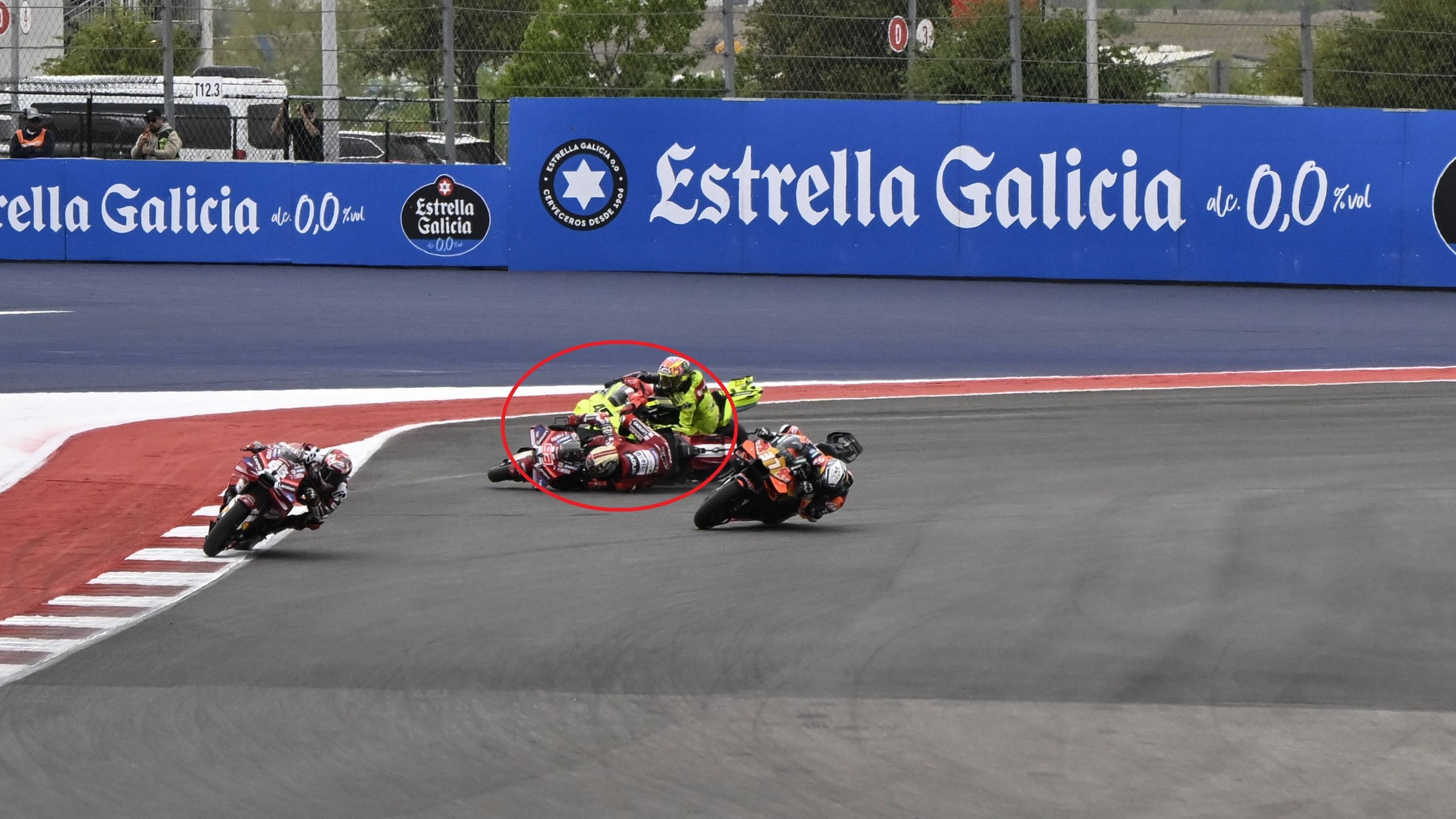 Long lap per Marc Marquez, 8'' a Pedro Acosta nella Sprint, penalizzati ...