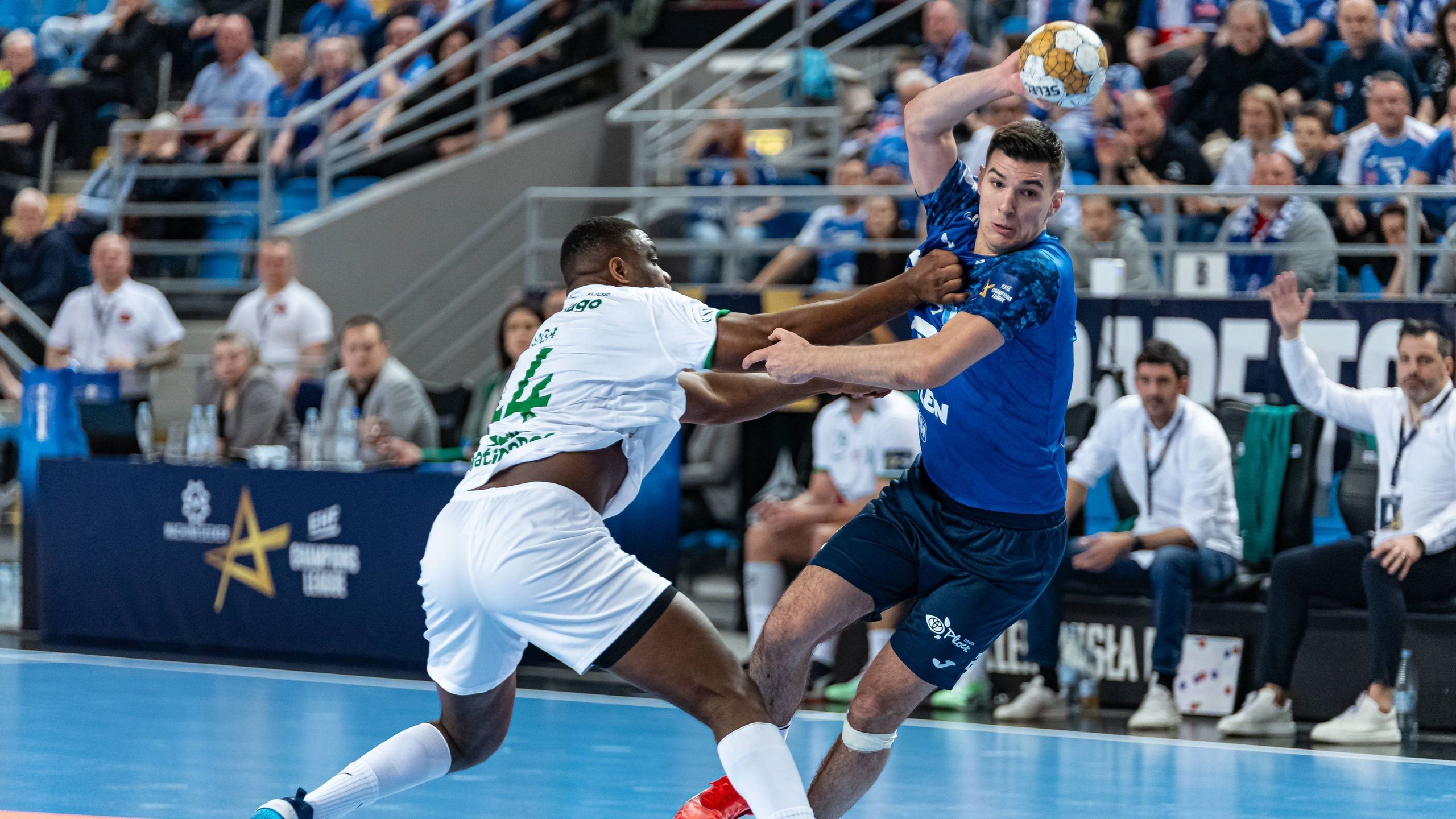 Orlen Wisła Płock walczy o odrobienie strat przed rewanżem ze Sportingiem