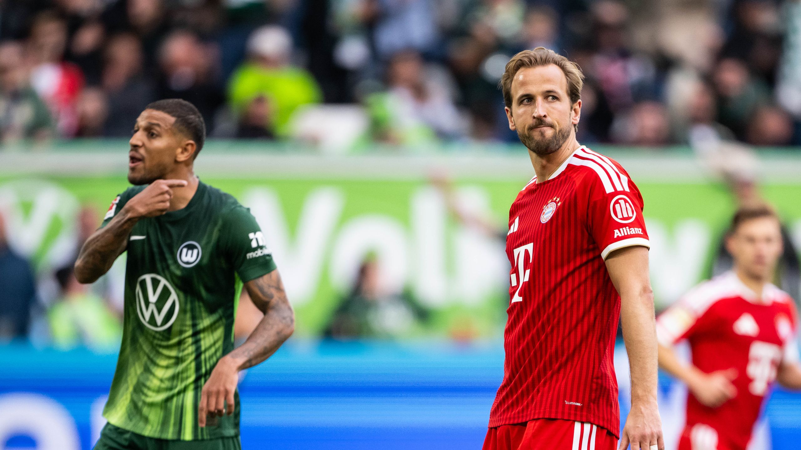 FC Bayern München - Vincent Kompany verteidigt den VfL Wolfsburg nach ...