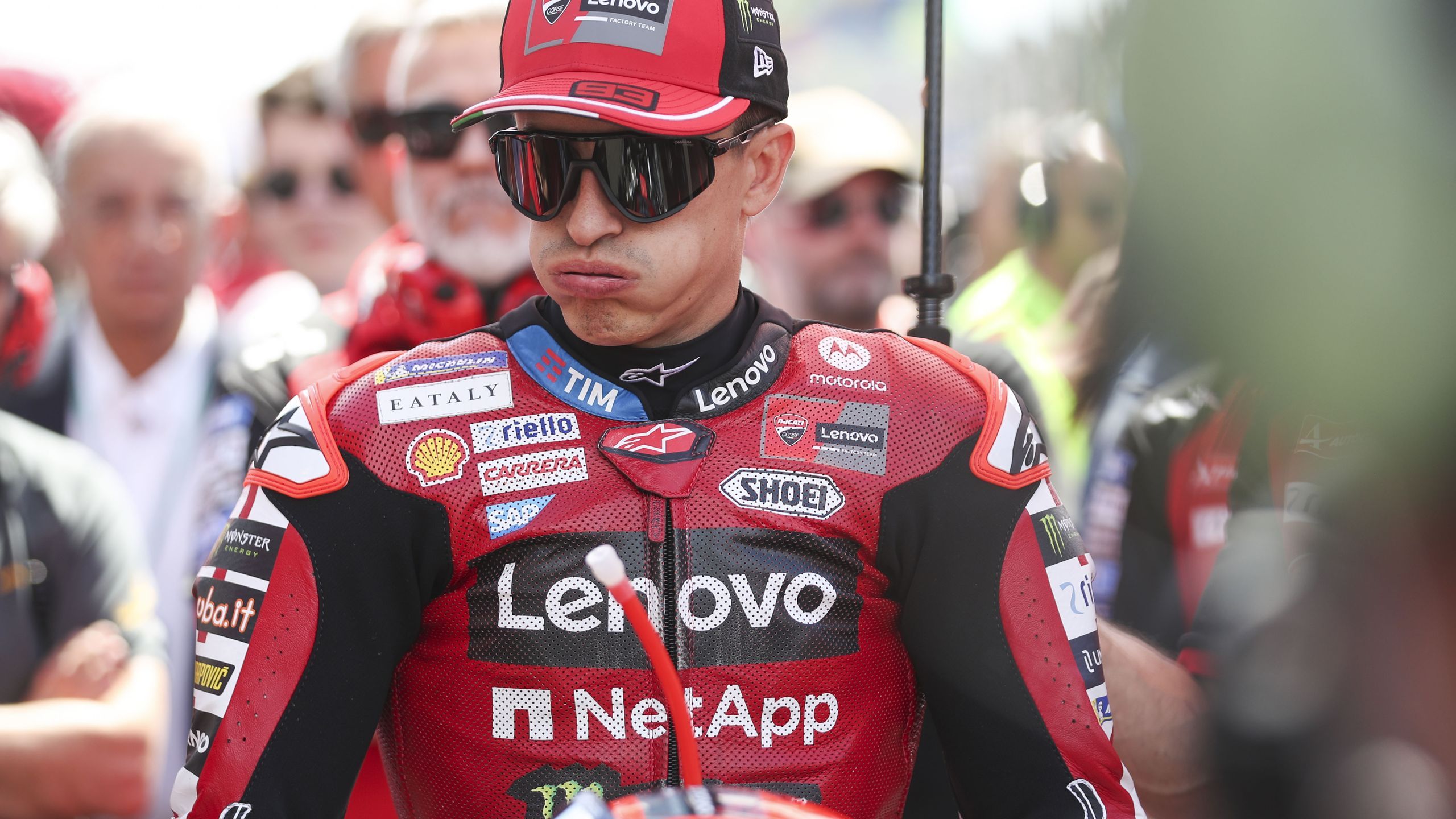 Come sta Marc Marquez dopo la caduta nella Sprint a Le Mans? Interventi ...