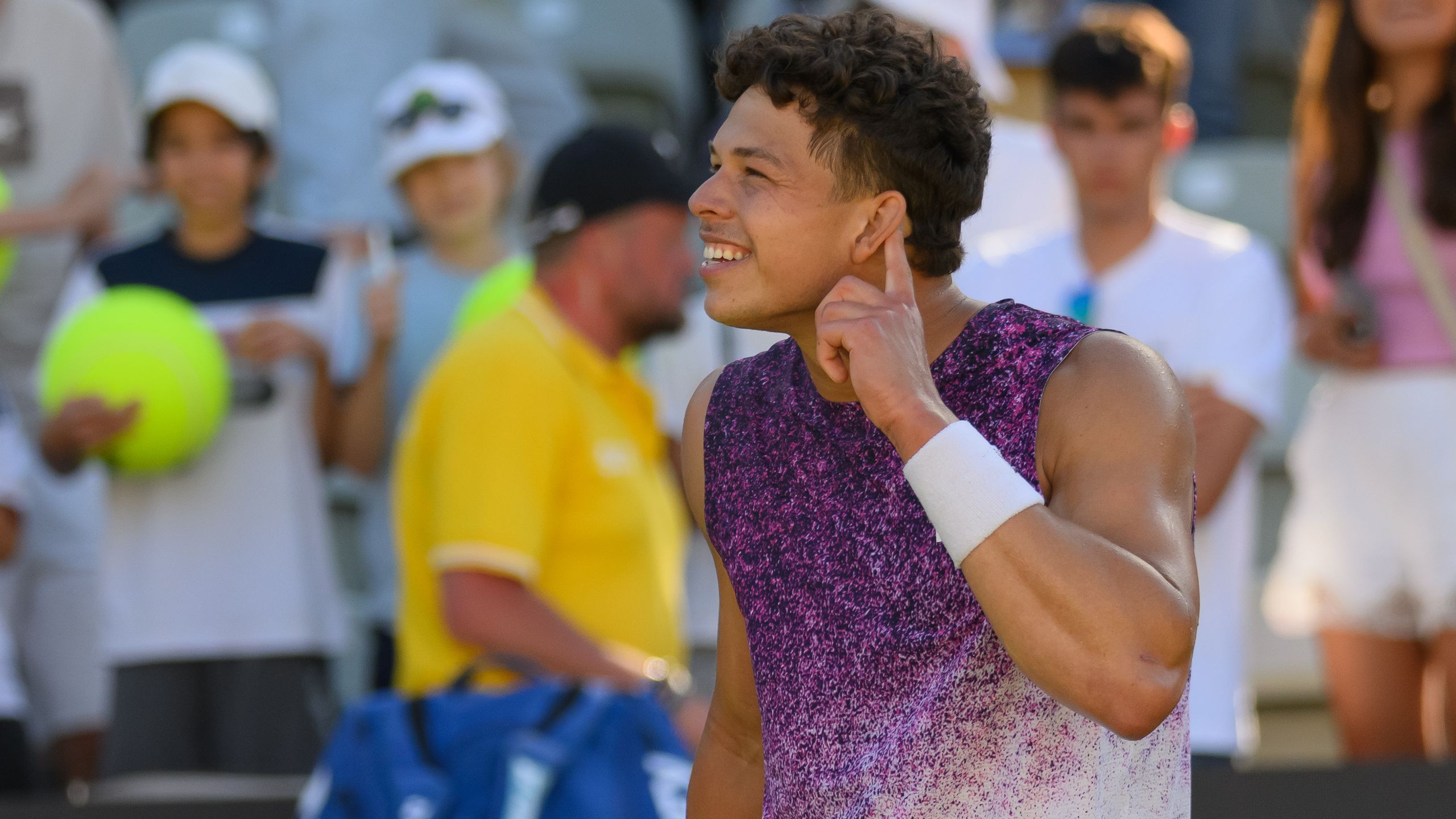 ATP Stuttgart - Ben Shelton s'impose en finale face à son compatriote ...