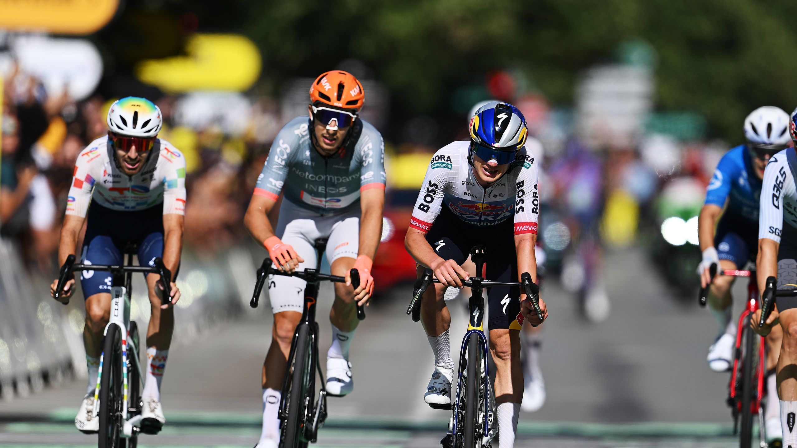 Tour de France 2026 | Kévin Vauquelin, Jordan Jegat et Clément Braz ...