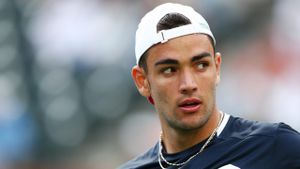 Matteo Berrettini esce contro Hubert Hurkacz al primo ...