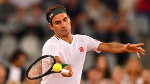 Federer hasn't got a chance of winning Australian Open - Rusedski