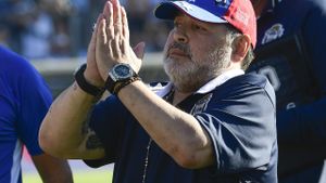Întreg staff-ul formației pregătite de Maradona a demisionat în semn de respect pentru marele Diego