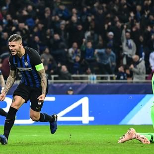 Icardi riprende il Barcellona 1 1 a San Siro ottimo punto per l