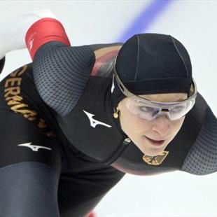 EisschnelllaufWM Rekorde purzeln zum Auftakt Deutsche Mannschaften