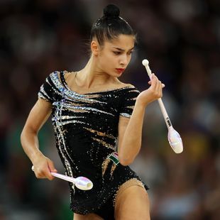 sofia-raffaeli-conquista-il-bronzo-nell-all-around-prima-medaglia