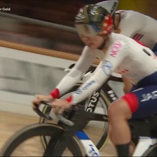 WK Baanwielrennen | Hetty van de Wouw tweede op keirin, wereldtitel is voor Sato
