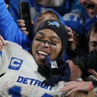 NFL: Deutscher Football-Star Amon-Ra St. Brown feiert mit den Detroit