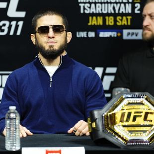 Twee titelgevechten + Reinier de Ridder openen PPV-jaar in de UFC ...