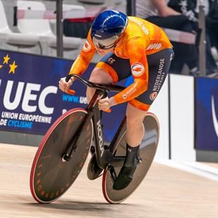 Hetty van de Wouw eerste Nederlandse vrouw met wereldtitel op individueel sprinttoernooi sinds 1991