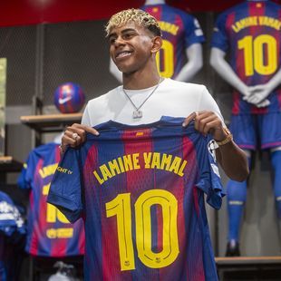 Out of Messi's shadow: Yamal and the danger of fame and glory
