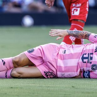 Leo Messi doznał kontuzji uda w meczu Inter Miami - Necaxa. Ile będzie