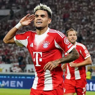 Dank Díaz und Kane: Bayern holt Supercup gegen VfB