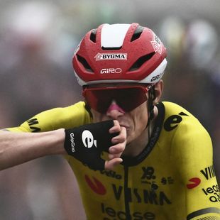 Vuelta 2025: Jonas Vingegaard and Visma-Lease a Bike start the Tour of ...
