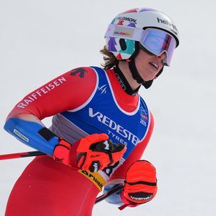 Michelle Gisin also suffers cruciate ligament tear after crash in training ...