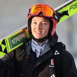 Ski Jumping - | Katharina Schmid announces retirement: German record world ...
