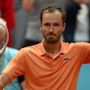 Medwedew in Madrid: Enge Siege und große Herausforderungen